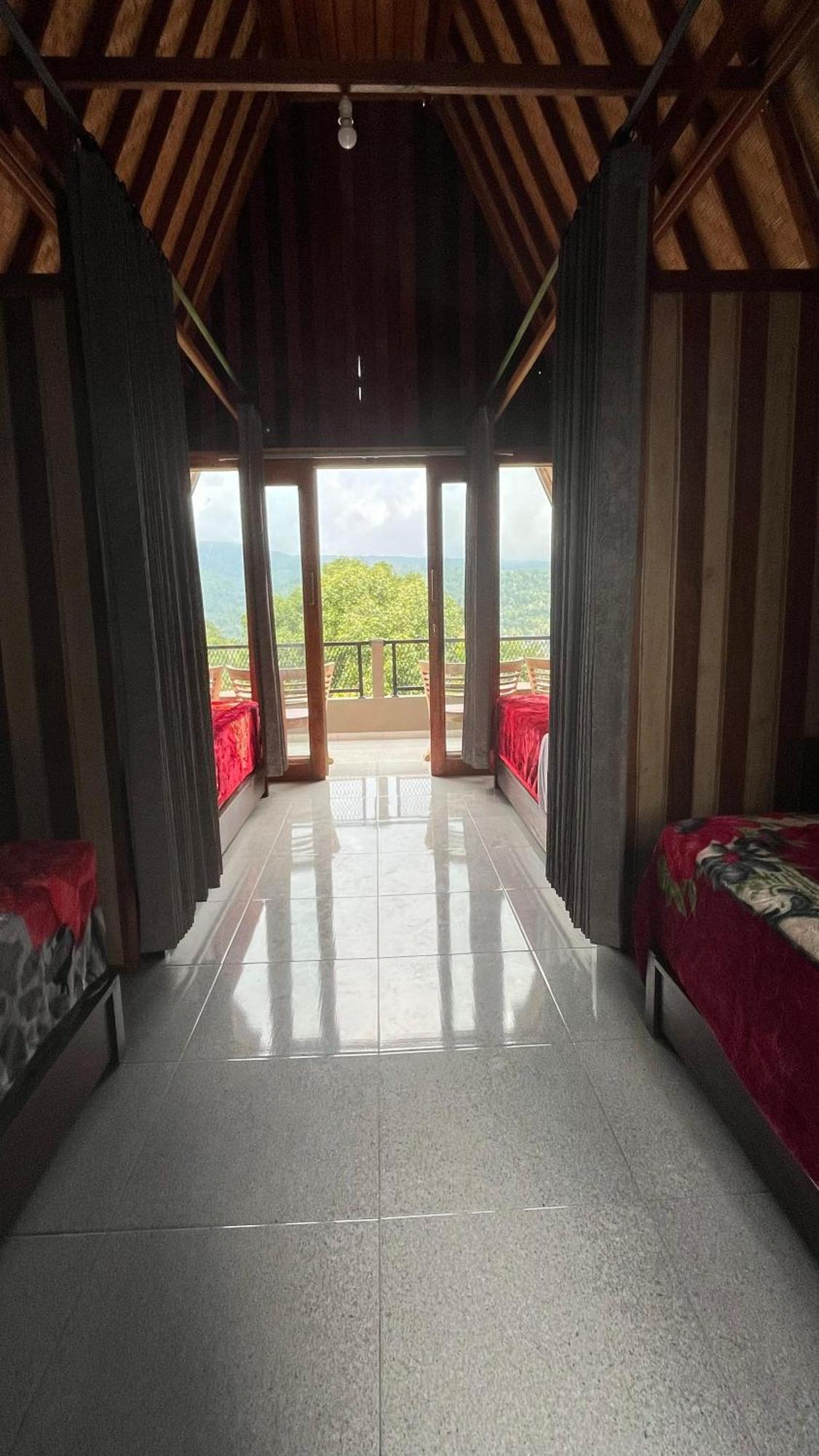 Puri Pilihani Hostel Munduk Buitenkant foto